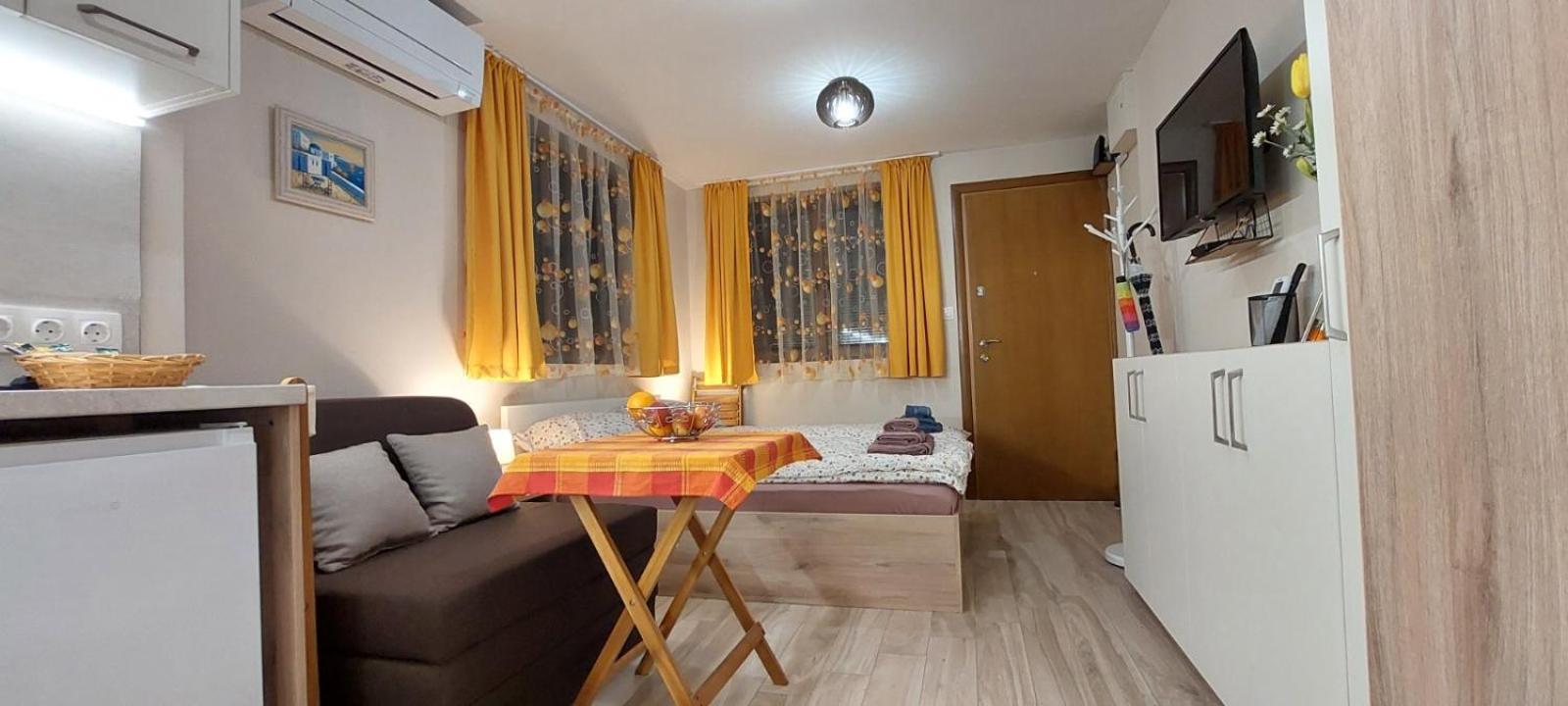 Studio Galileo Burgas Exterior foto